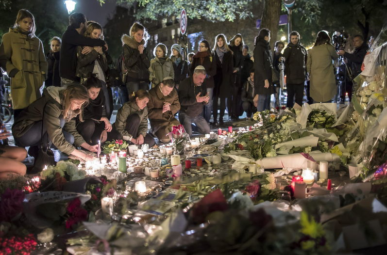 ataques-terroristas-Francia-Bataclan-muertos-heridos-Paris_LNCIMA20151114_0138_5
